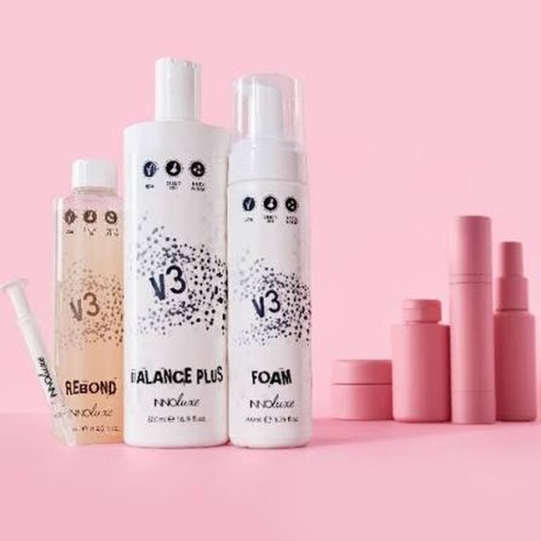 Innoluxe bond building treatment mixed into colour, Circles of Hair Perth